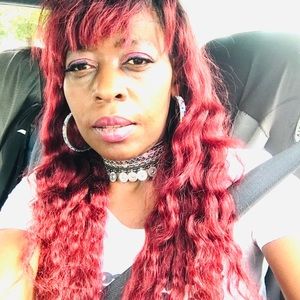 Meet your Posher, Angela